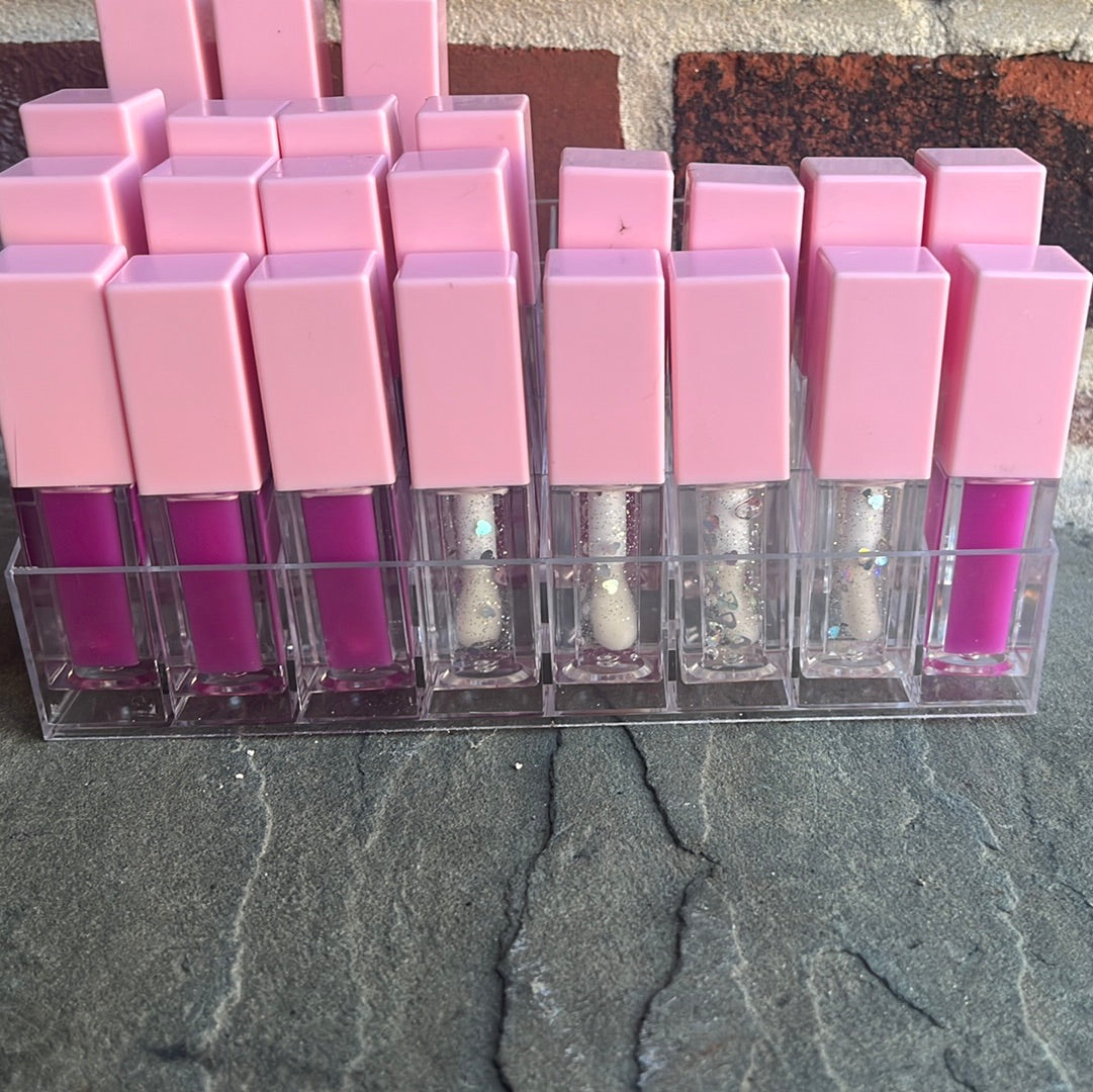 Victoria’s Secret.! Color changing lipgloss ￼