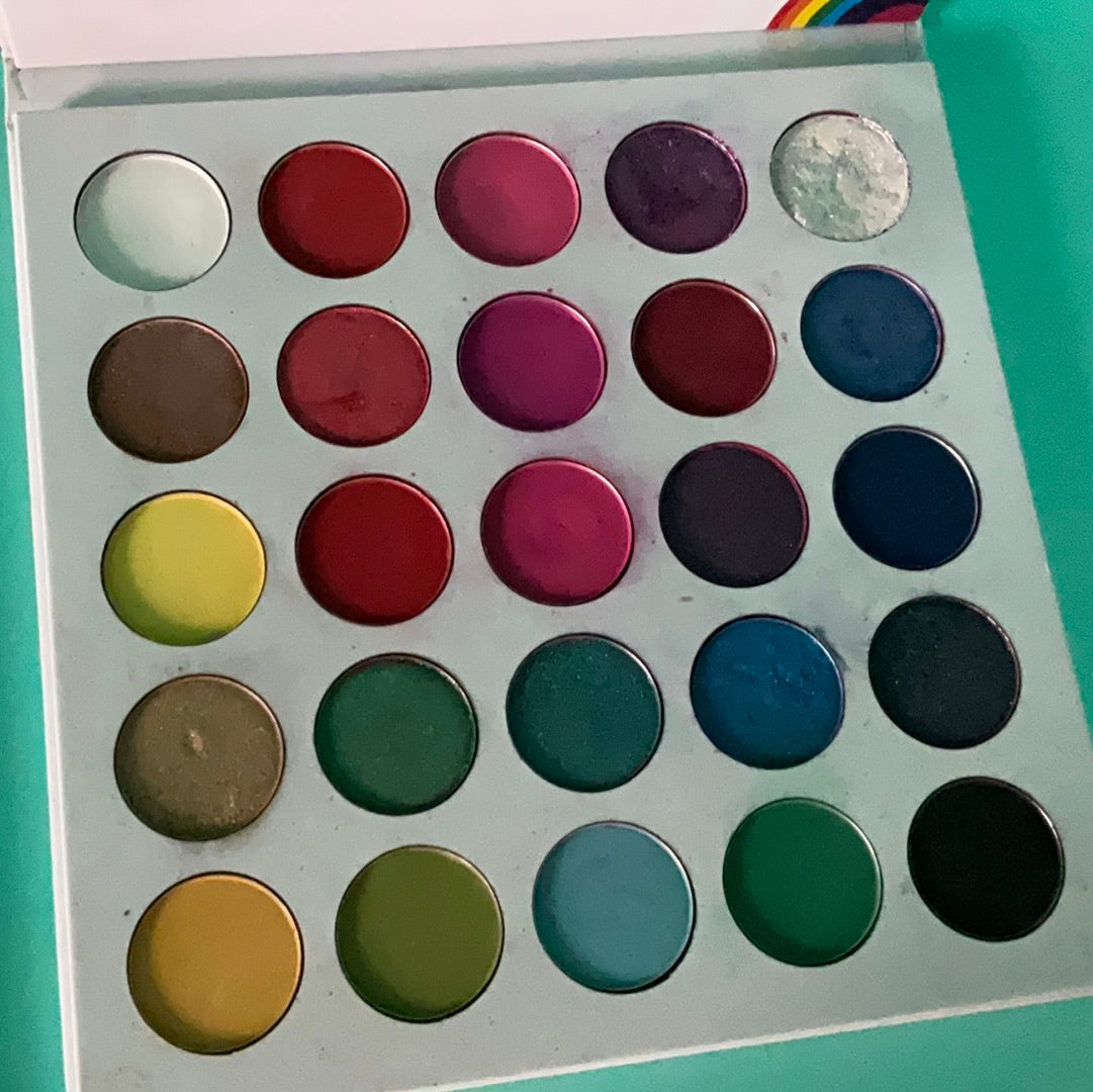 Serenity’s Dream Wake-up Make- up Pallet